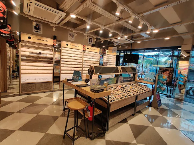 Lenskart.com Flagship Store at Madipakkam Kaiveli